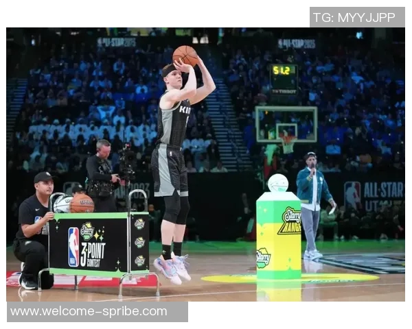 湖媒建议球队全力引进迪文岑佐提升进攻火力三分球将助力球队表现